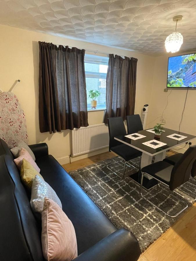 סאות'המפטון Blackberry Rooms Self-Catering מראה חיצוני תמונה